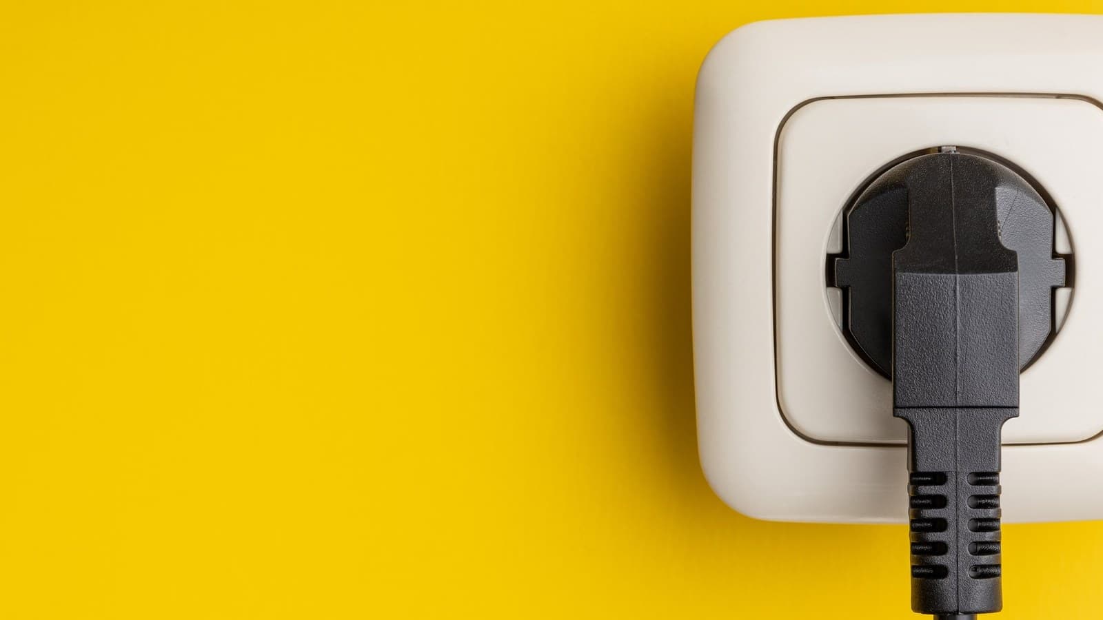 Combining a CMS with a Commerce Backend